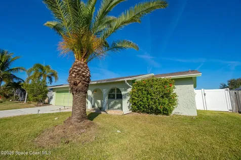 1540 Bella Casa Court Merritt Island FL 32952