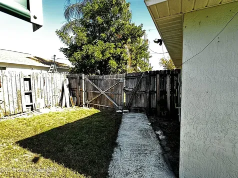 7200 Oakwood Avenue Cocoa FL 32927