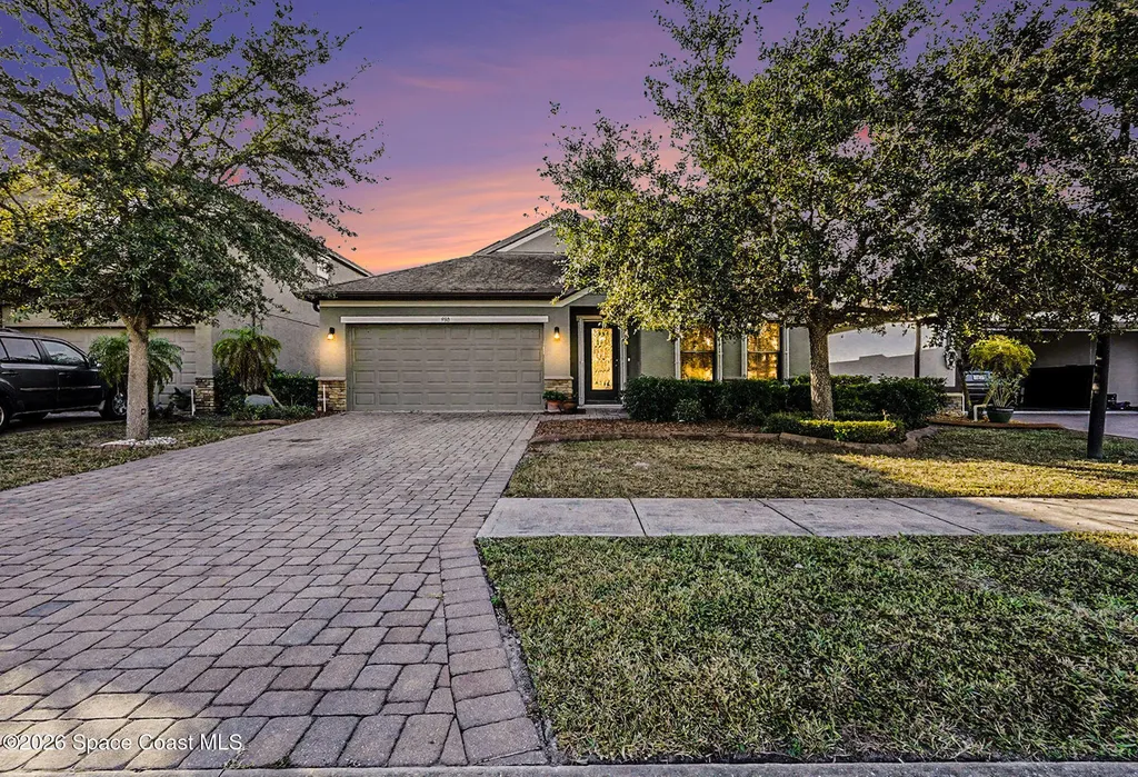 980 Dillard Drive SE Palm Bay FL 32909