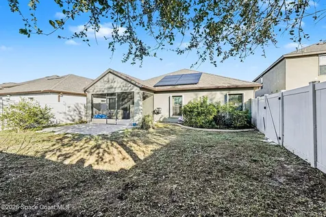 980 Dillard Drive SE Palm Bay FL 32909