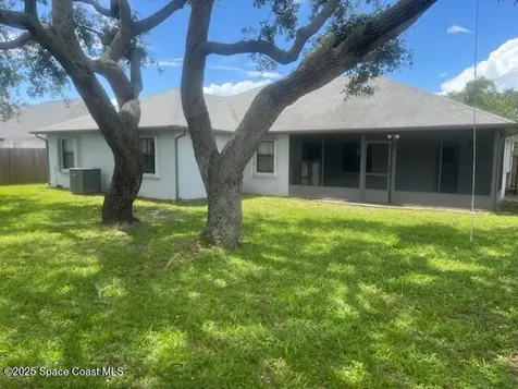 1689 Sweetwood Drive Melbourne FL 32935