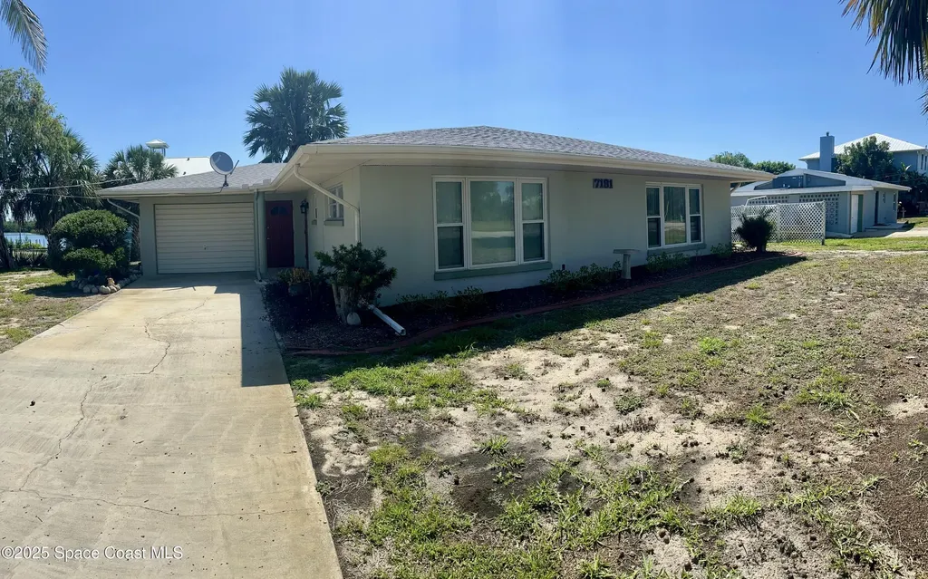 7181 Blue Shore Road Grant FL 32949