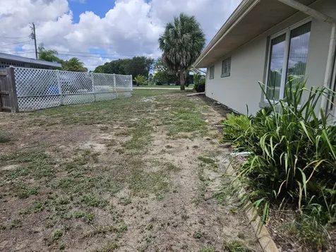 7181 Blue Shore Road Grant FL 32949