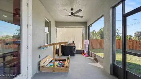 1835 Eugenia Court NW Palm Bay FL 32907