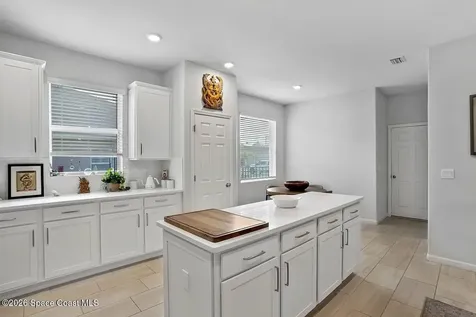 194 52nd Square Vero Beach FL 32968