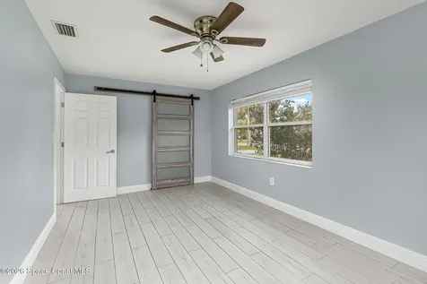 719 6th Street Merritt Island FL 32953