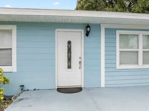 719 6th Street Merritt Island FL 32953