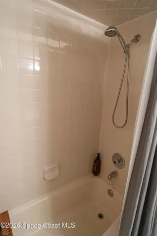 605 Saint Albans Court W Melbourne FL 32904