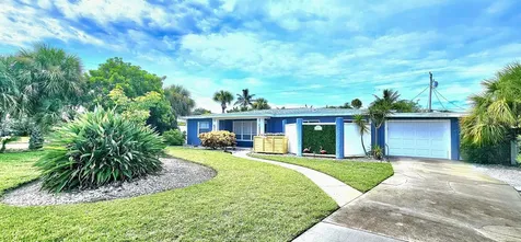117 W Pasco Lane Cocoa Beach FL 32931