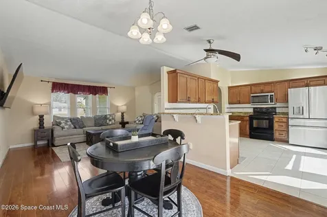 1820 Zaminder Street NW Palm Bay FL 32907