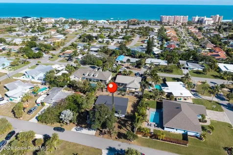 2230 Sunset Avenue Indialantic FL 32903
