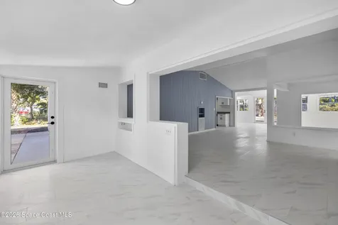 2230 Sunset Avenue Indialantic FL 32903