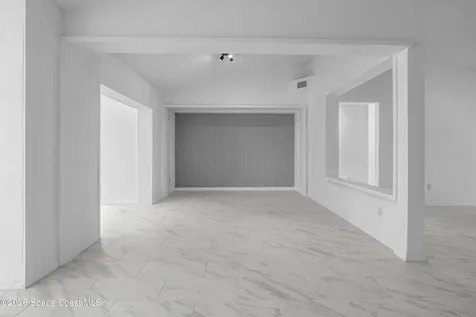 2230 Sunset Avenue Indialantic FL 32903