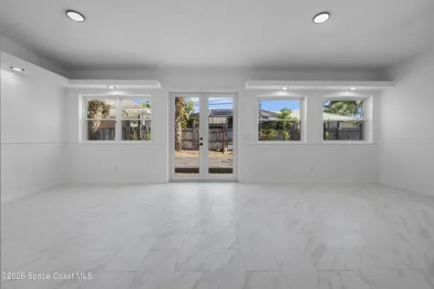 2230 Sunset Avenue Indialantic FL 32903