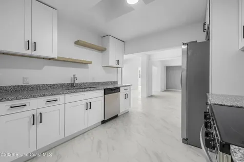 2230 Sunset Avenue Indialantic FL 32903