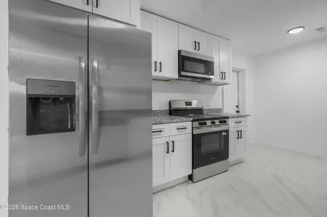 2230 Sunset Avenue Indialantic FL 32903