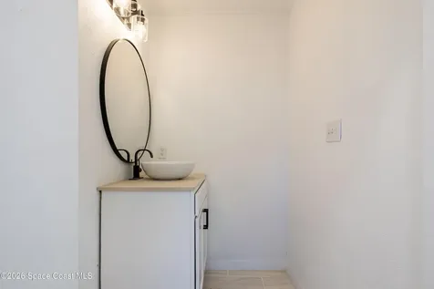 2230 Sunset Avenue Indialantic FL 32903