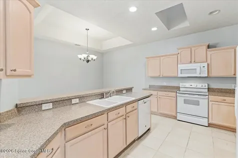 552 Wedge Court SE Palm Bay FL 32909