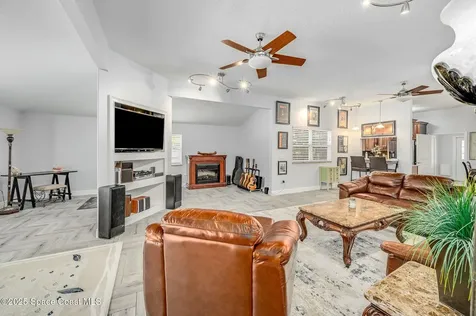 2100 Vernon Place Melbourne FL 32901