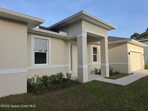 1387 Platt Avenue SW Palm Bay FL 32908