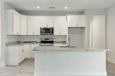 1387 Platt Avenue SW Palm Bay FL 32908