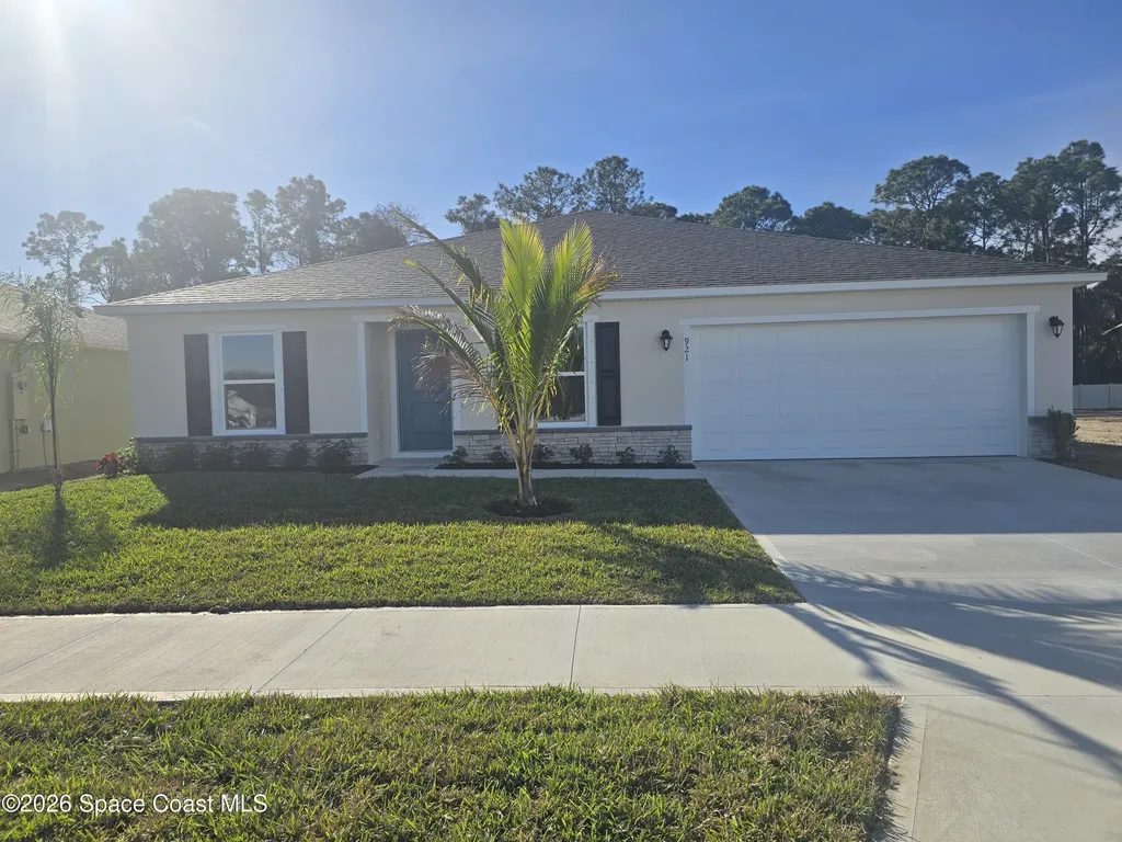 921 SW Richmond Circle SW Palm Bay FL 32908