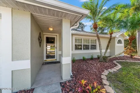 203 Twin Lakes Road Melbourne FL 32901