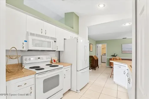 203 Twin Lakes Road Melbourne FL 32901