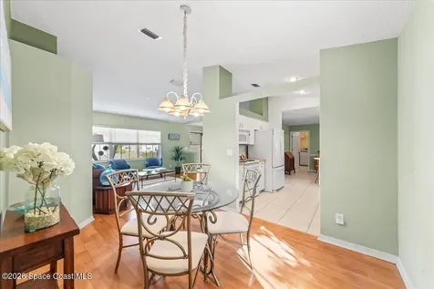 203 Twin Lakes Road Melbourne FL 32901
