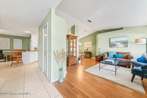 203 Twin Lakes Road Melbourne FL 32901
