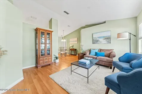 203 Twin Lakes Road Melbourne FL 32901