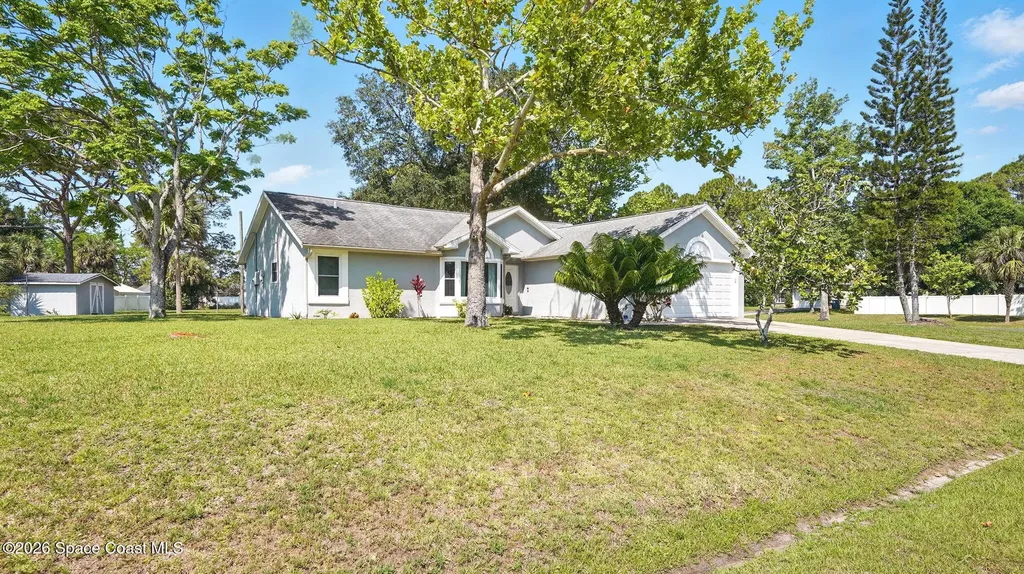 196 Delia Avenue NW Palm Bay FL 32907