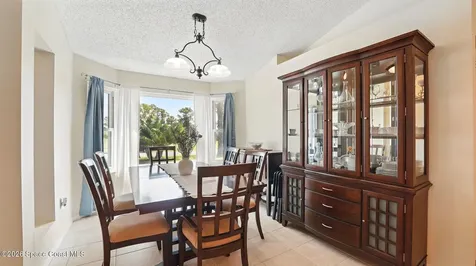 196 Delia Avenue NW Palm Bay FL 32907