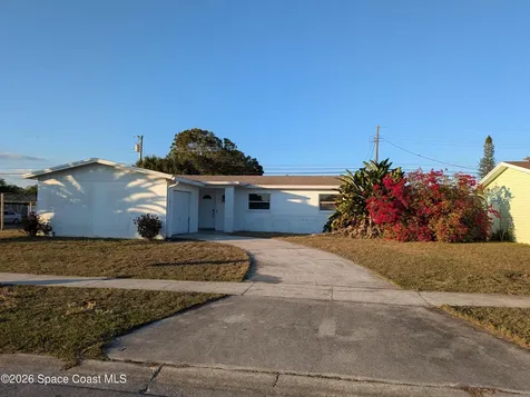 2368 Lakeview Drive Melbourne FL 32935