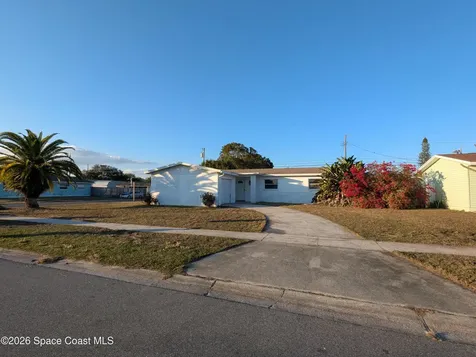 2368 Lakeview Drive Melbourne FL 32935
