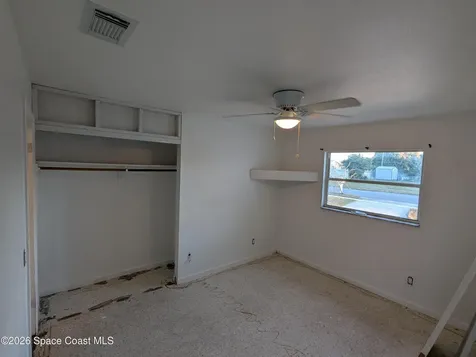 2368 Lakeview Drive Melbourne FL 32935