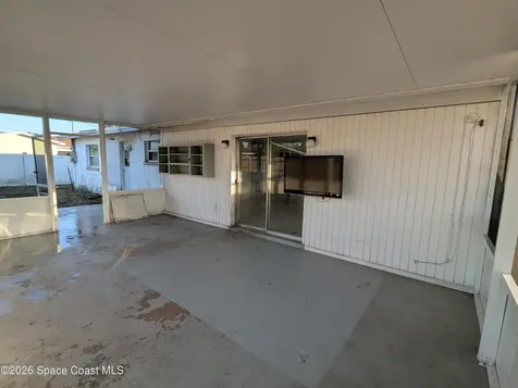 2368 Lakeview Drive Melbourne FL 32935
