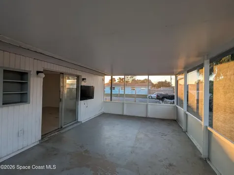 2368 Lakeview Drive Melbourne FL 32935