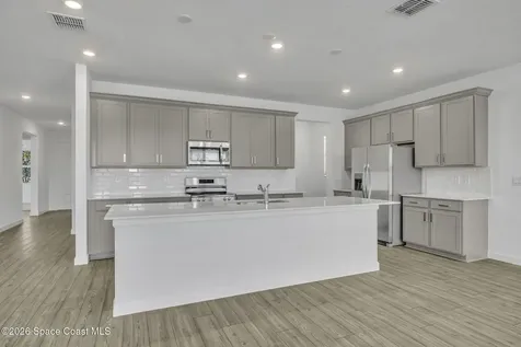 1852 Marigold Trail NW Palm Bay FL 32907