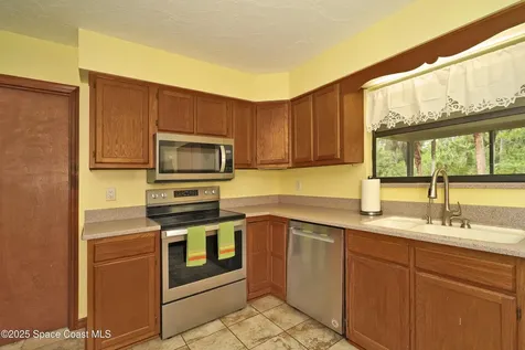 670 Kings Way Merritt Island FL 32953
