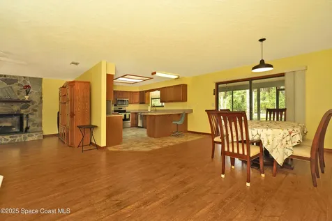 670 Kings Way Merritt Island FL 32953