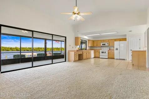2100 Leeward Lane Merritt Island FL 32953