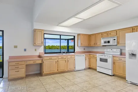 2100 Leeward Lane Merritt Island FL 32953
