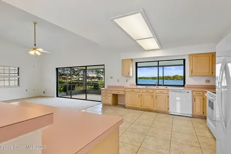 2100 Leeward Lane Merritt Island FL 32953