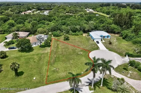 7465 32nd Court Vero Beach FL 32967