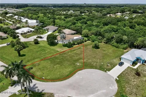 7465 32nd Court Vero Beach FL 32967