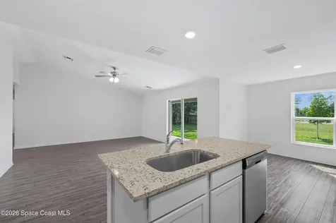1170 Pluto Street SE Palm Bay FL 32909