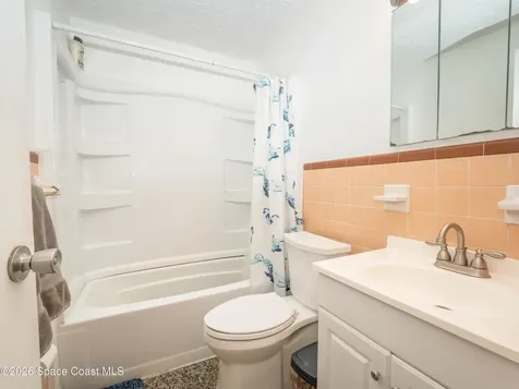 211 Avenida De Paz Indialantic FL 32903