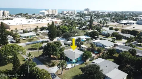 211 Avenida De Paz Indialantic FL 32903