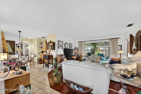 17 Rosevere Way Melbourne FL 32901